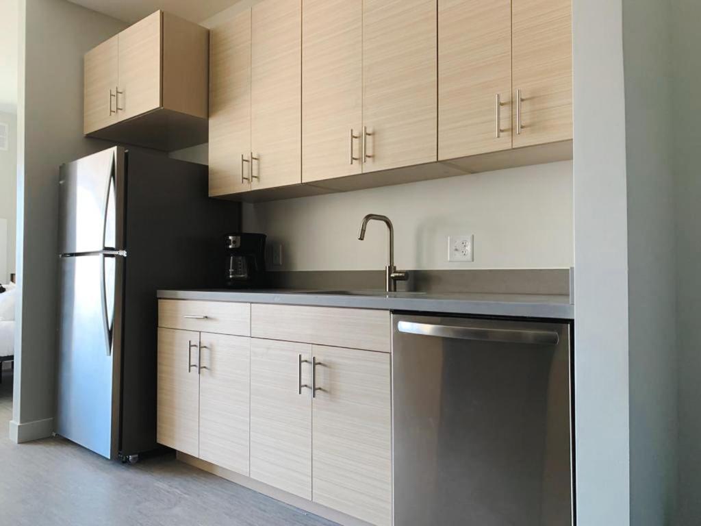 Sleepover Studio Apartments Des Moines Zewnętrze zdjęcie