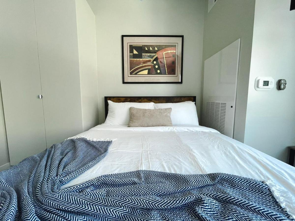 Sleepover Studio Apartments Des Moines Zewnętrze zdjęcie