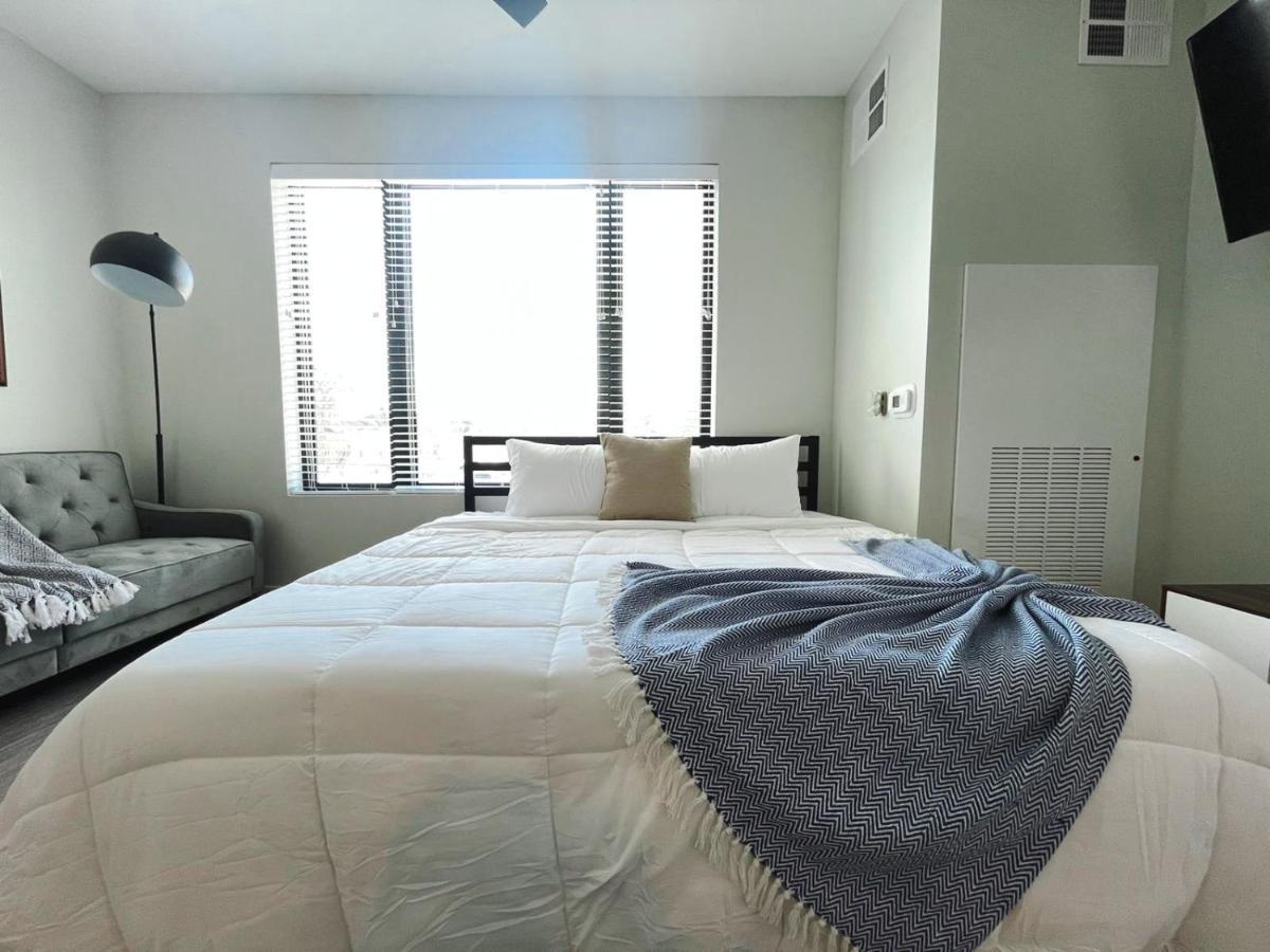 Sleepover Studio Apartments Des Moines Zewnętrze zdjęcie